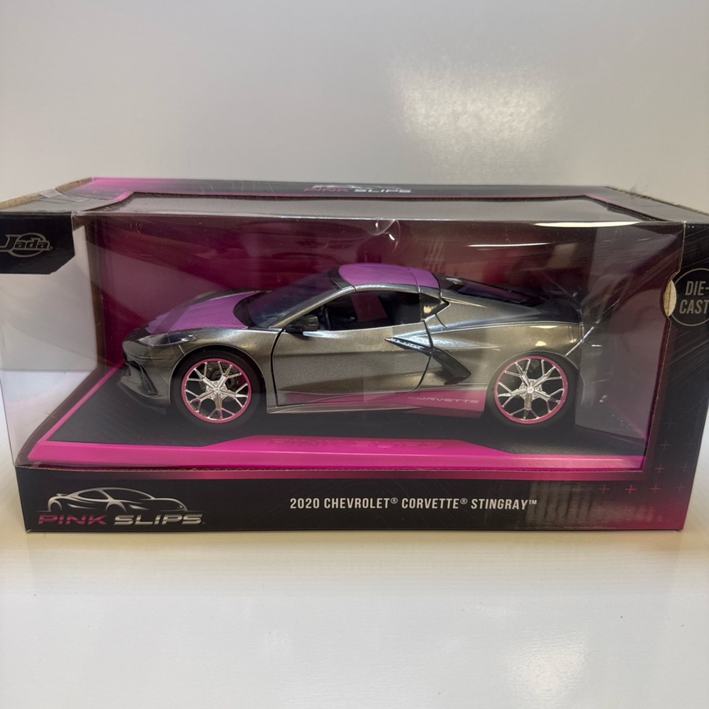 Pink slips 1:24 Jada Toys Die-Cast 2020 Chevrolet Corvette Stingray Model